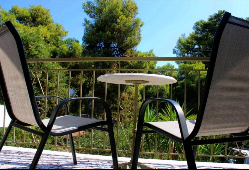 Hermes Agia Marina  Extérieur photo