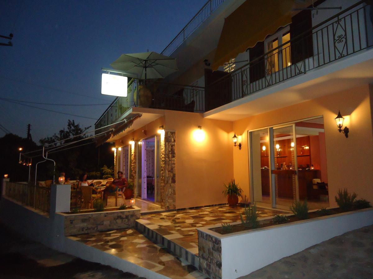 Hermes Agia Marina  Extérieur photo